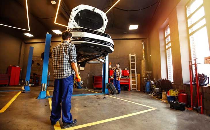  How to Choose the Best Car Repair Service in Dubai?