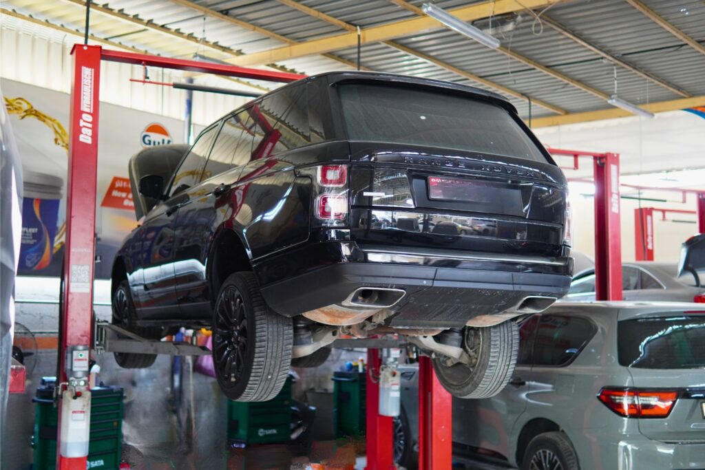 Dar al madina garageRange Rover repair Dubai