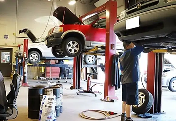 A Convenient Auto Workshop for Bur Dubai Drivers
