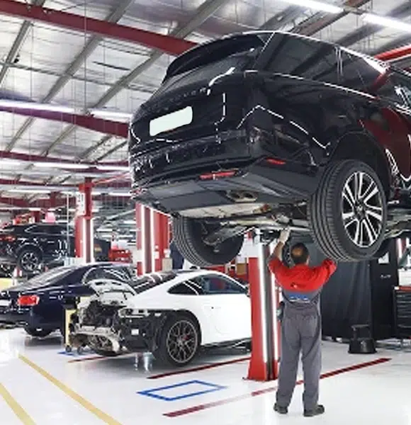 A Deira Car Workshop for Complete Vehicle Repairs