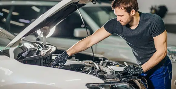 Automotive Maintenance Shop for Long-Term Vehicle Care