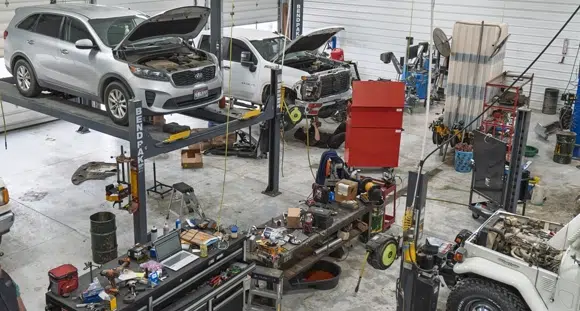 Car Mechanic Service Built for Creek-Side Conditions