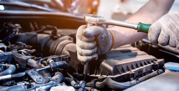 A Car Mechanic Center That Doesnot Turn Away Freelancer Fleets
