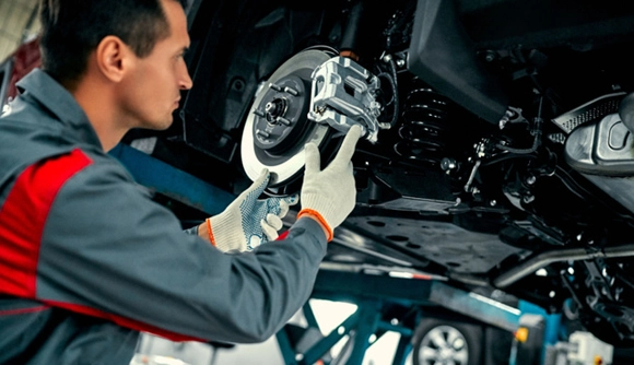 Brake Maintenance Shop for Safer Stops