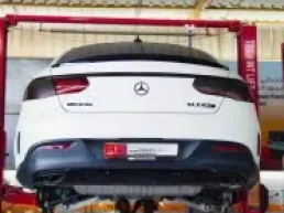 Mercedes-Car-garage-dubai4